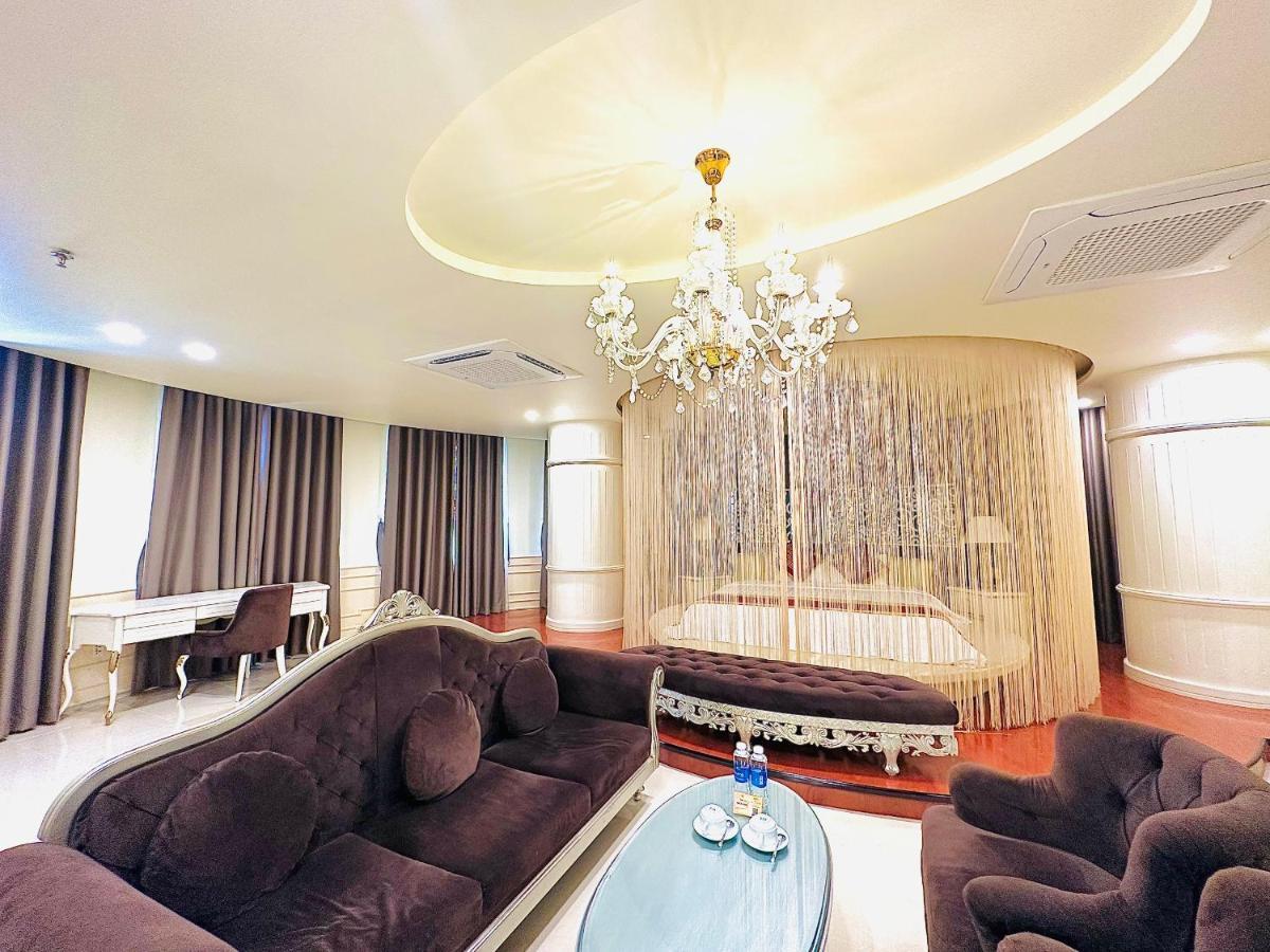 Viet Uc Hotel Ben Tre Exterior foto