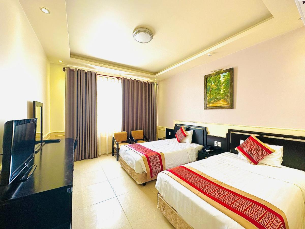 Viet Uc Hotel Ben Tre Exterior foto