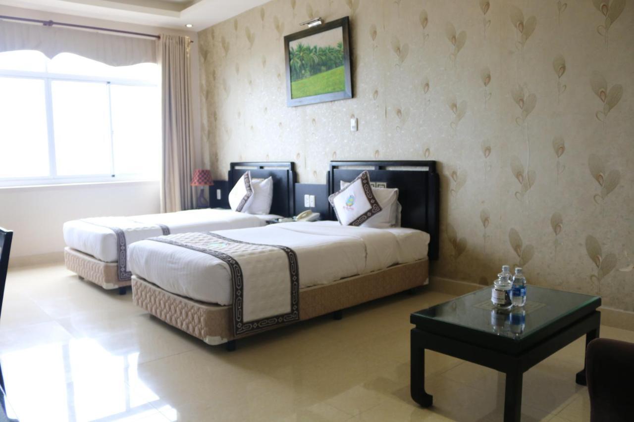 Viet Uc Hotel Ben Tre Exterior foto