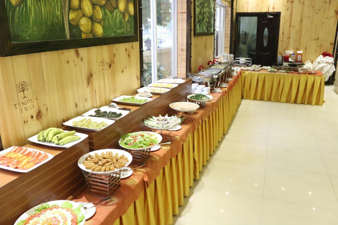 Viet Uc Hotel Ben Tre Exterior foto